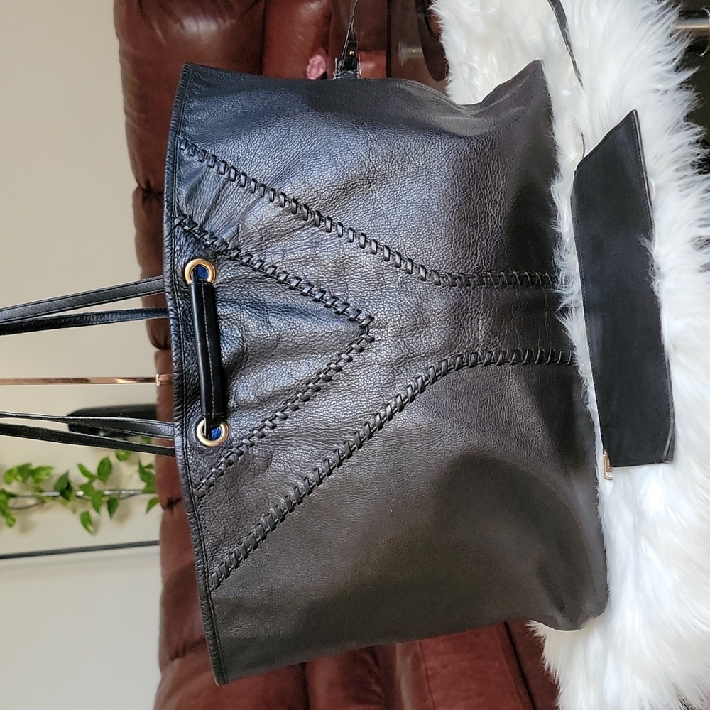 YSL tote (reversible)
